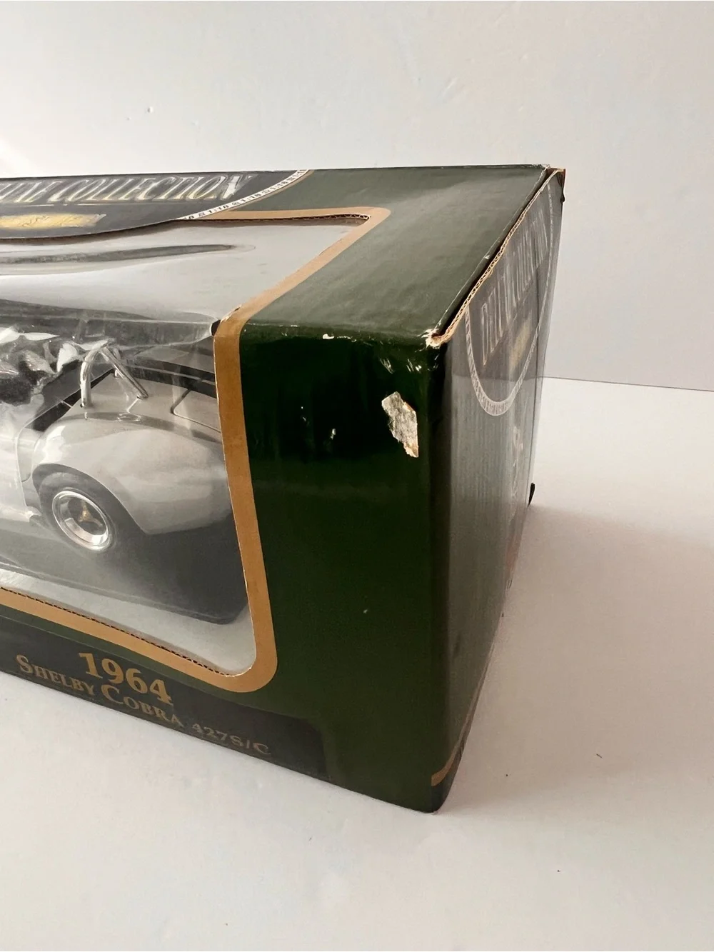 1964 Shelby Cobra 427 S/C 1:18 Yat Ming Road Signature Diecast #92058 Boxed